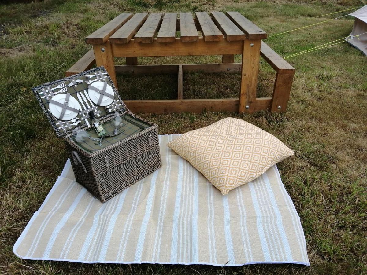 Coed Y Brenin Retreat - Bell Tent Glamping Near Aberaeron Ciliau-Aeron Exterior foto